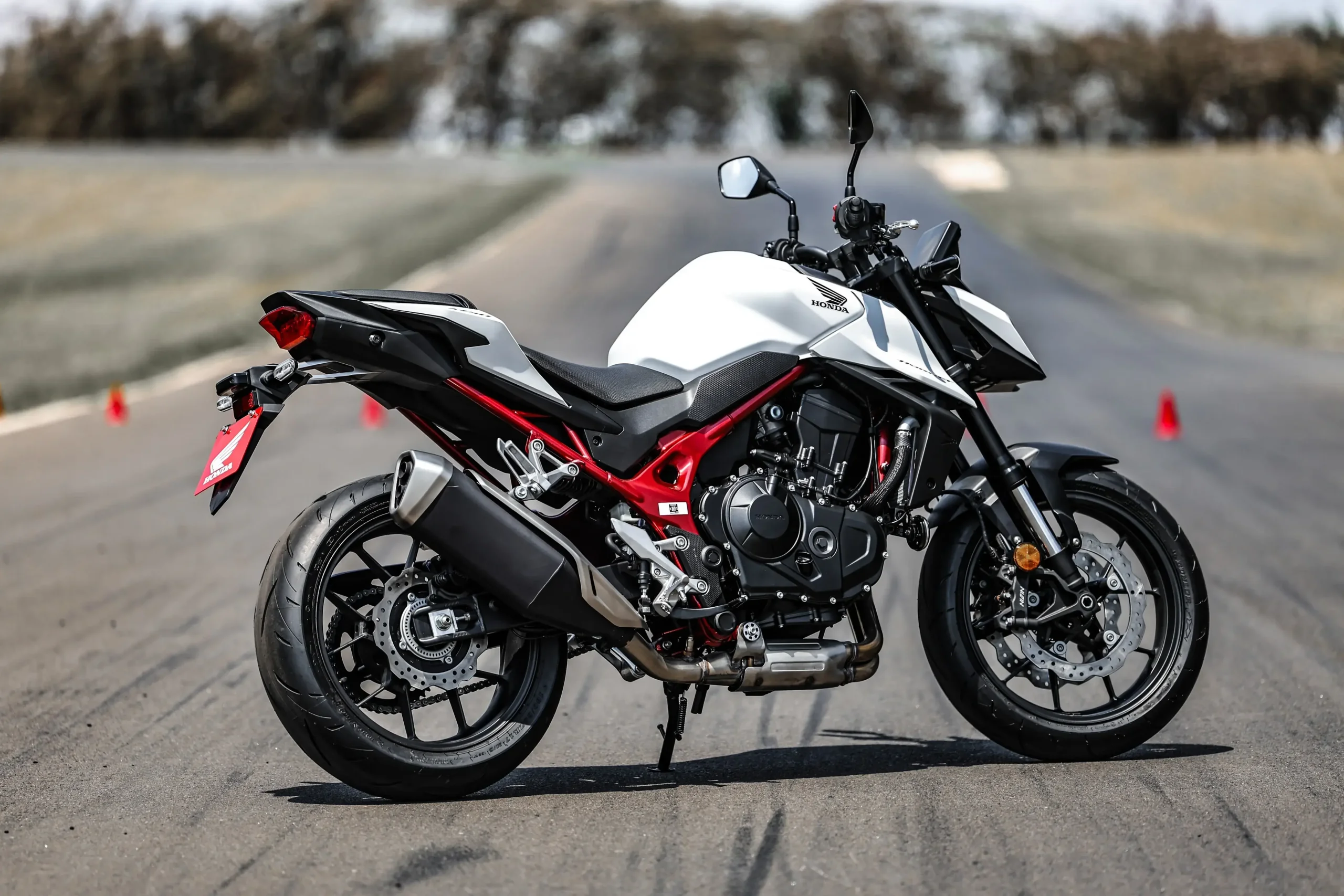 Honda Cb 750 Hornet 2026 Galeria Caio Mattos (76)