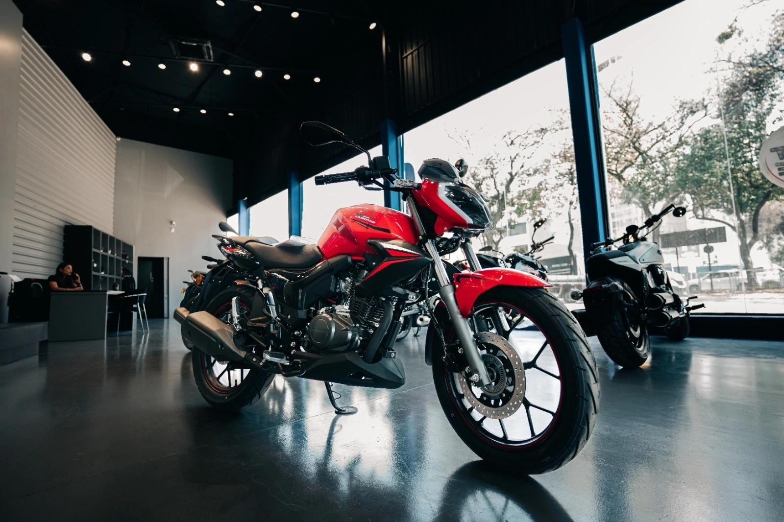 A SBM 150 é um dos modelos já disponíveis dentro da nova marca da Shineray