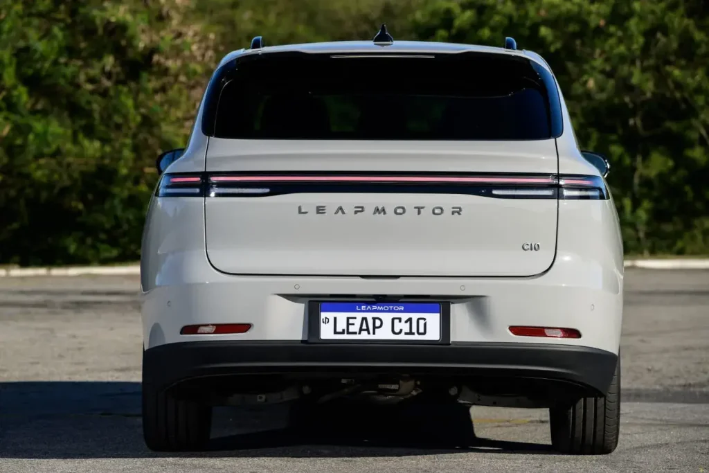 Leapmotor C10 Ultra Híbrido Reev (52)