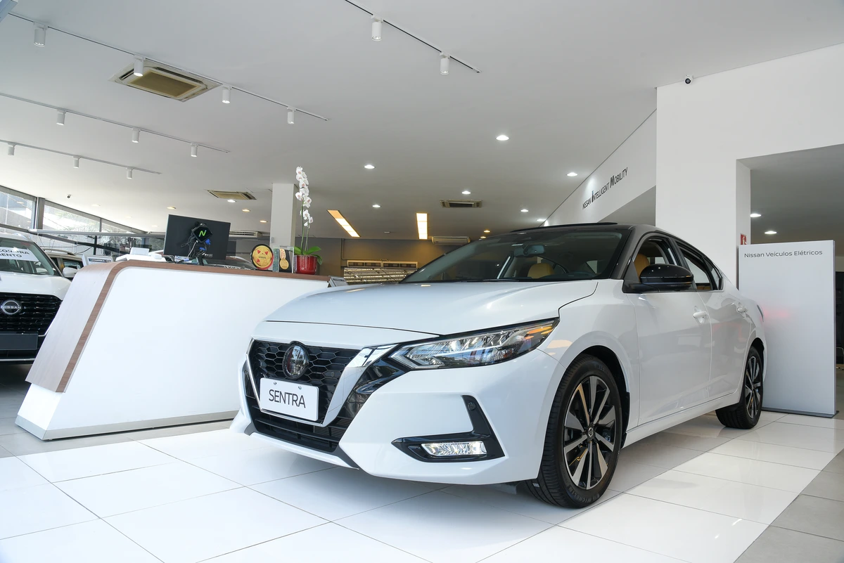 Nissan Sentra sai de linha no Brasil