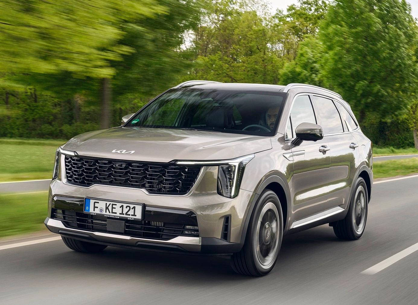 A nova geração do Kia Sorento tem tração 4x4, motorização a diesel e capacidade para sete pessoas