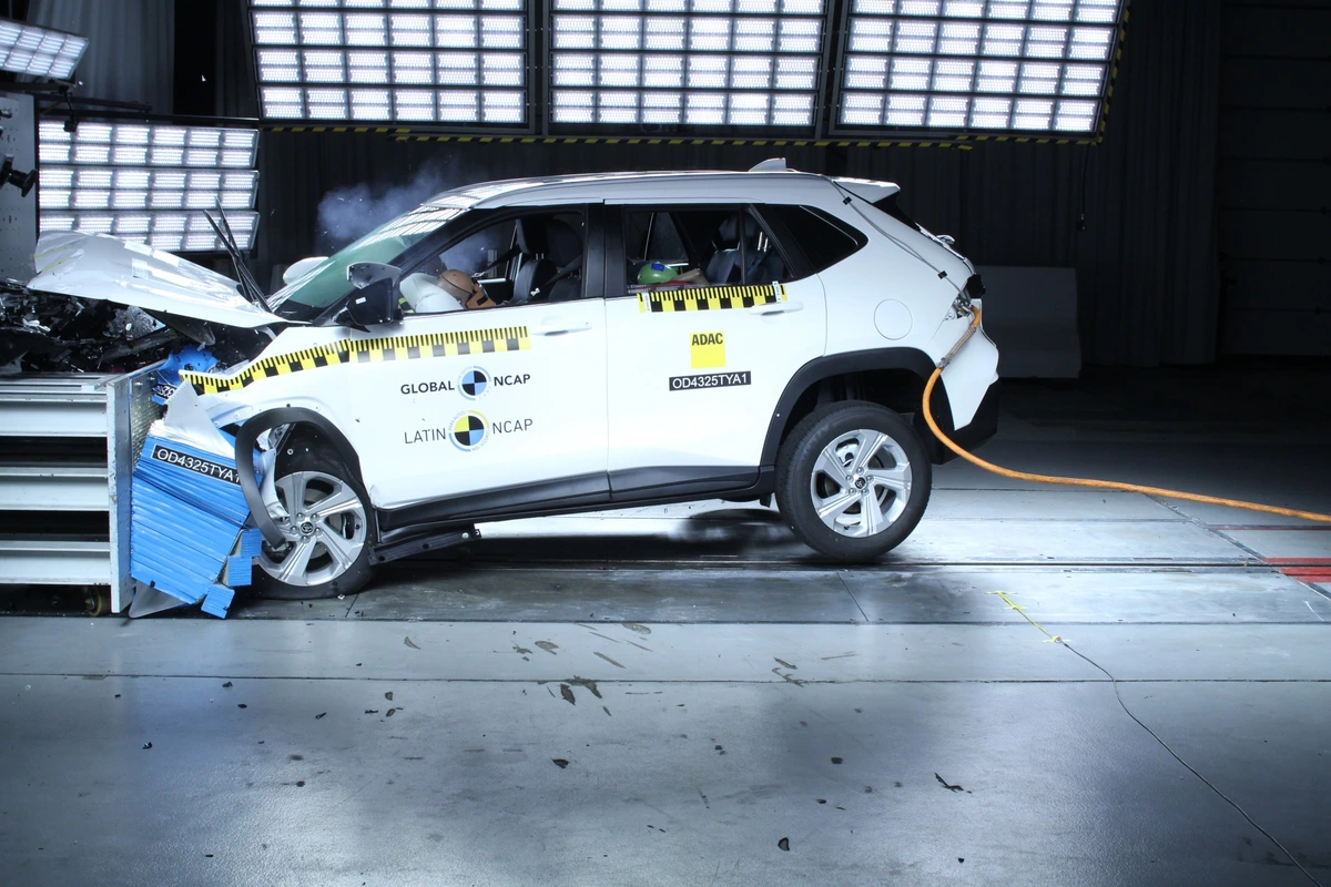 Toyota Yaris Cross recebe apenas duas estrelas em teste de segurança