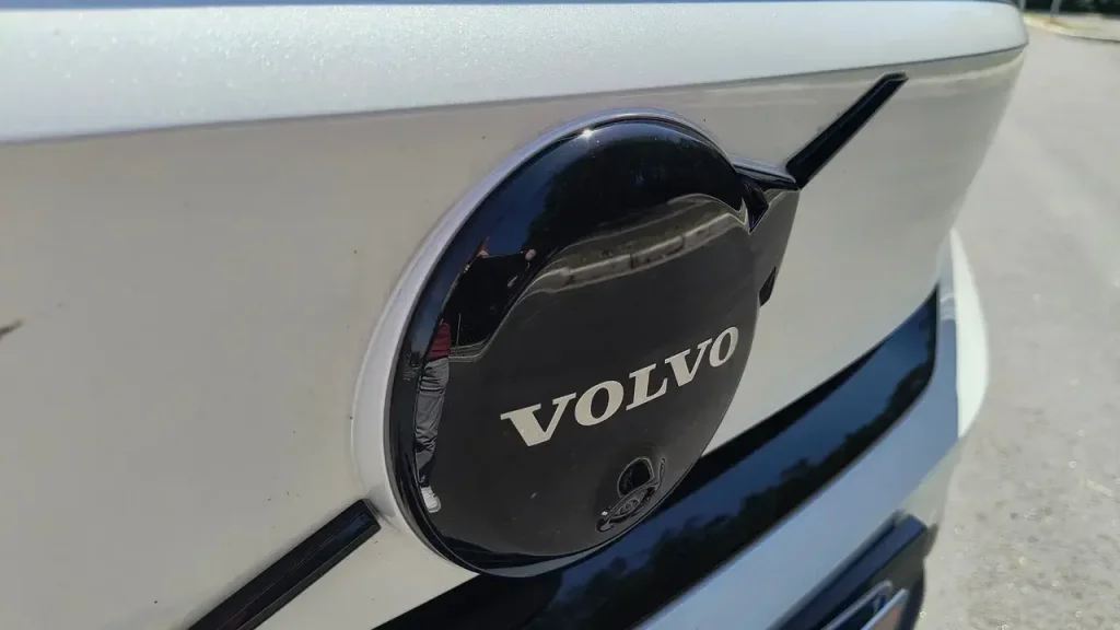 Volvo Ec40 Black Edition (4)