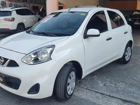 Nissan March Ate 45mil Branco