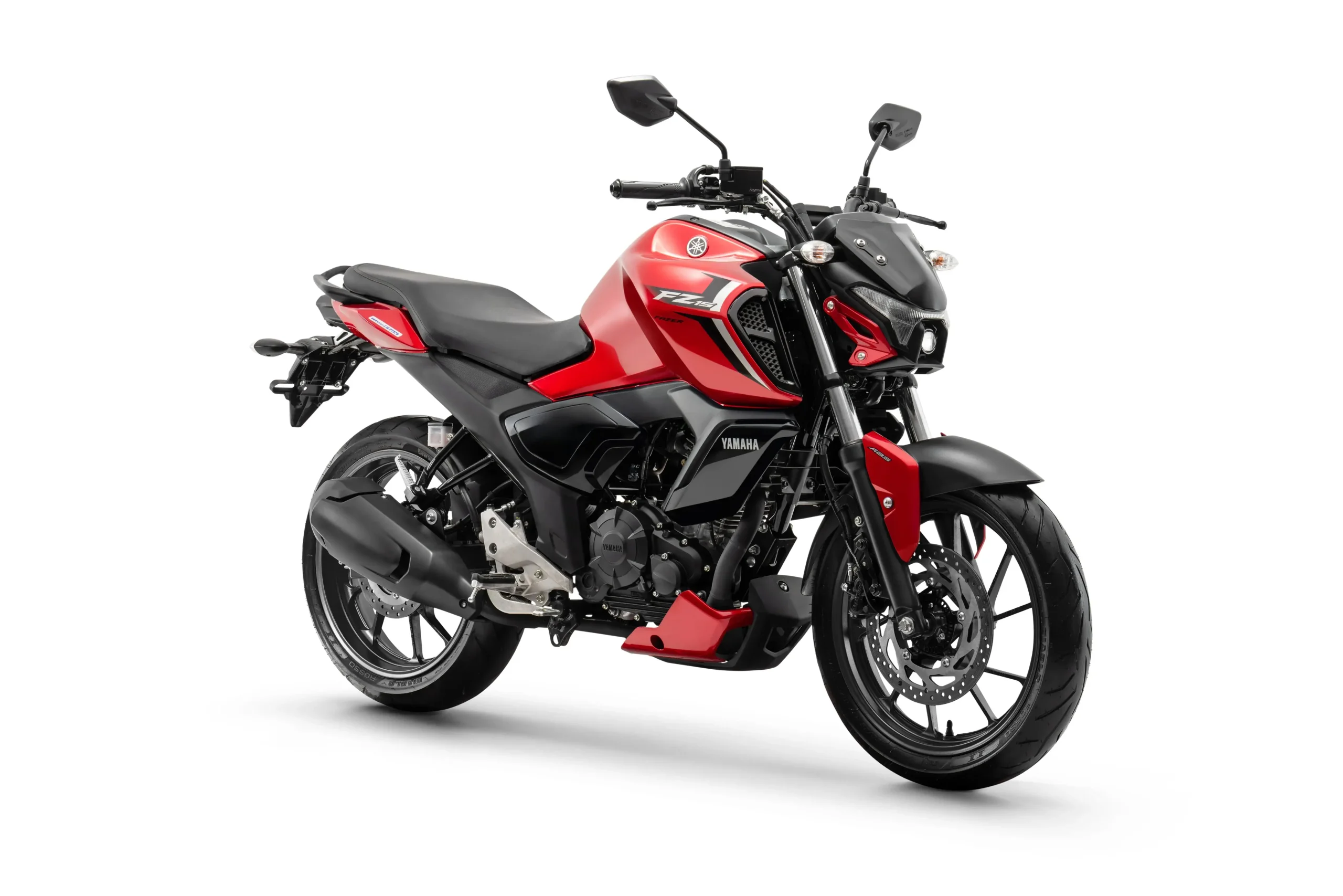 A FZ15 é oferecida em quatro opções de cores a vermelha metálica é a mais chamativa