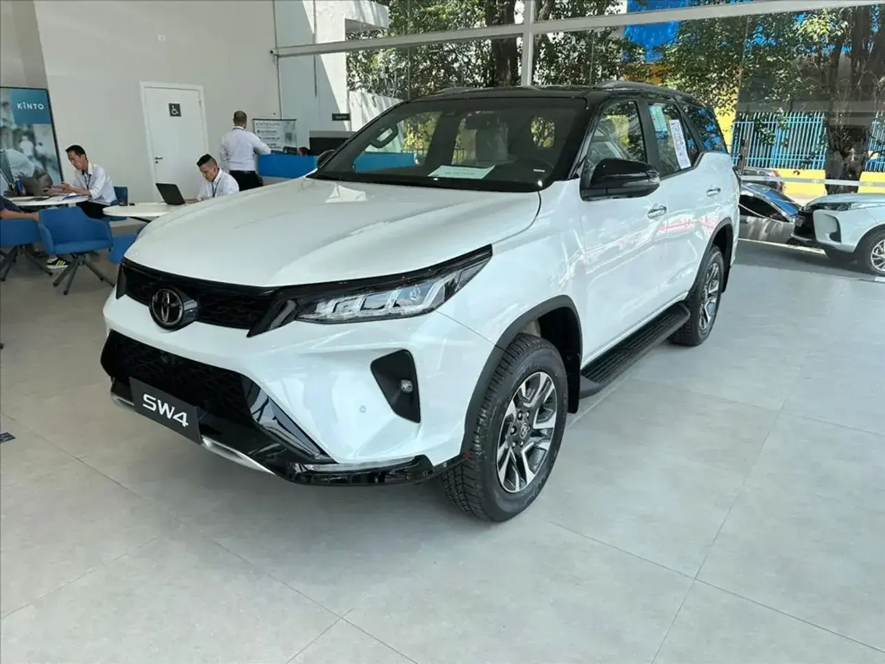 Toyota Hilux Sw4 01 (1)