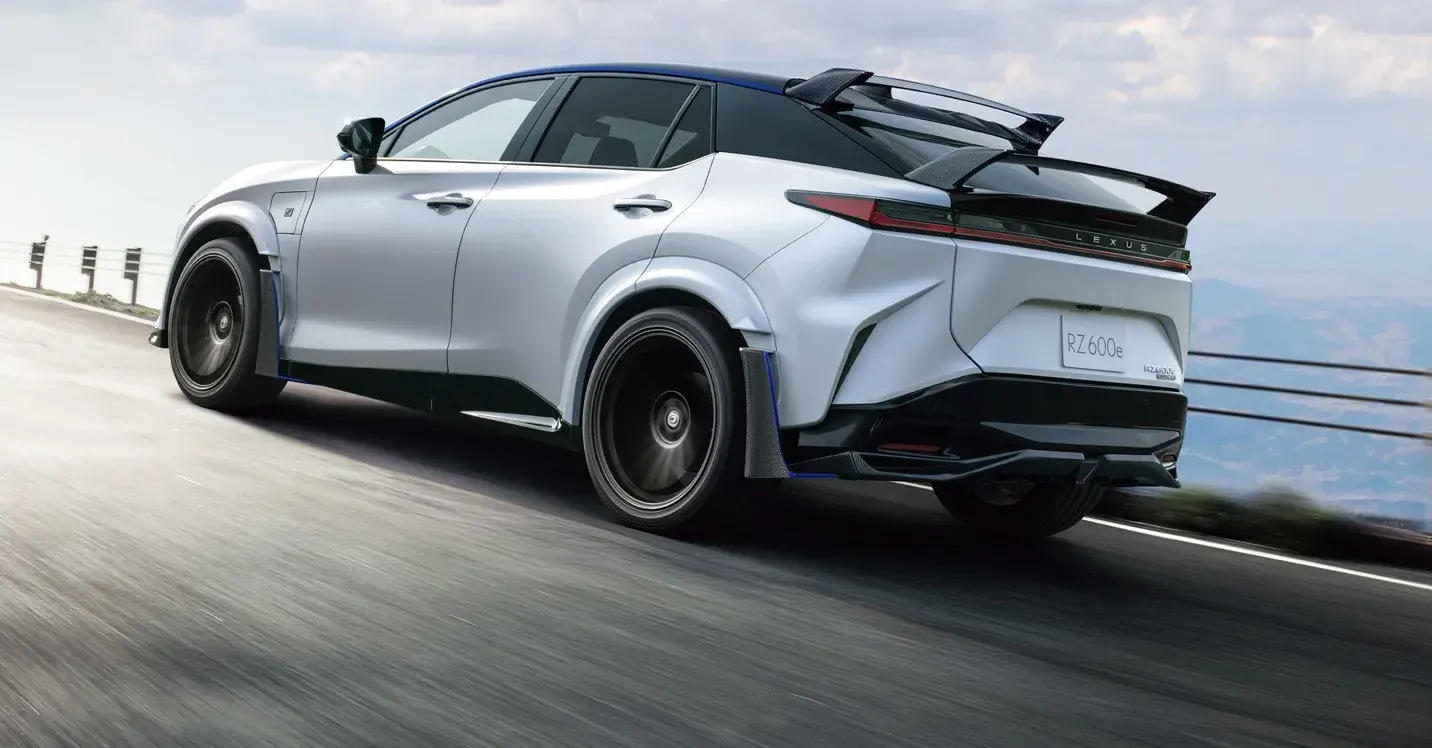 Lexus Rx 600e 1
