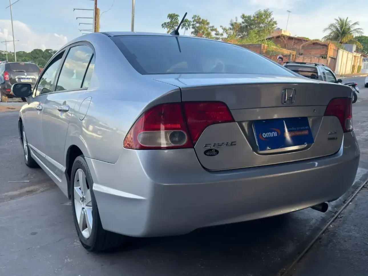 Honda Civic 1 8 Lxs 16v Flex 4p Automatico Wmimagem20055983837 (1)