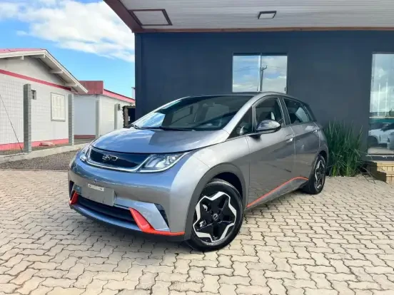 BYD domina o ranking de carros híbridos e elétricos