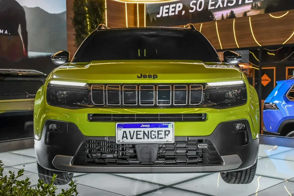 Jeep Avenger está entre os SUVs de entrada que prometem causar em 2026