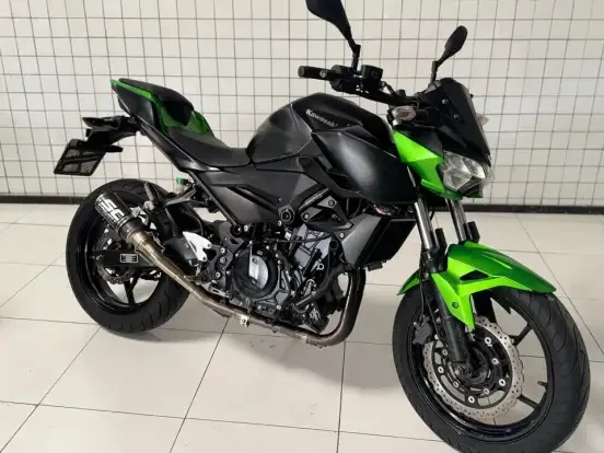 Kawasaki Z400 Ate 30 Mil