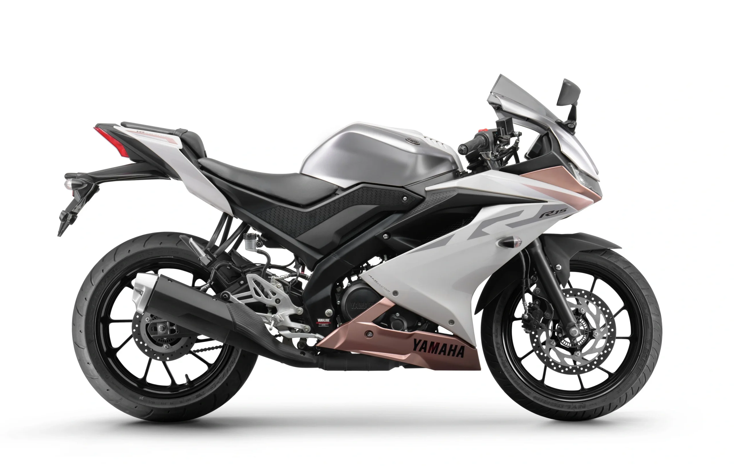 Yamaha R15 2026 6