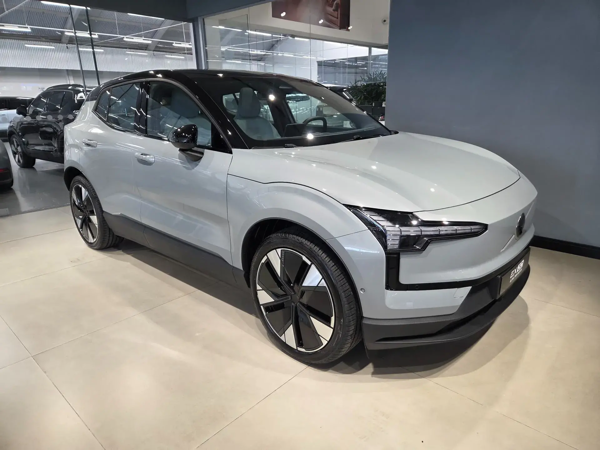 Volvo Ex30 Ultra Twin Motor (2)