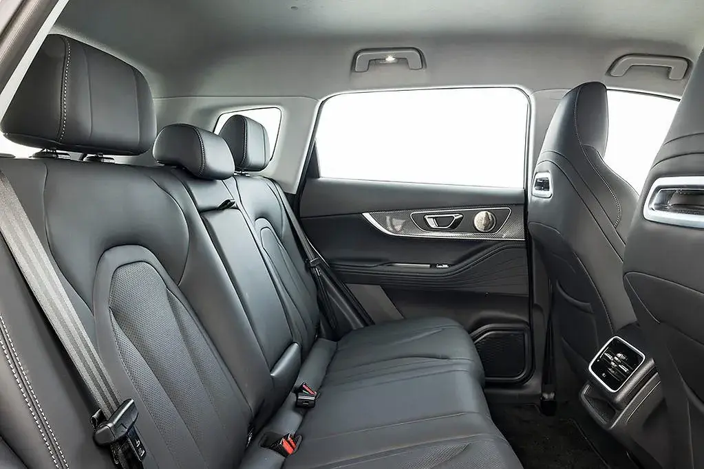 Chery Tiggo 7 Super Hybrid Urban 2026 Review 11