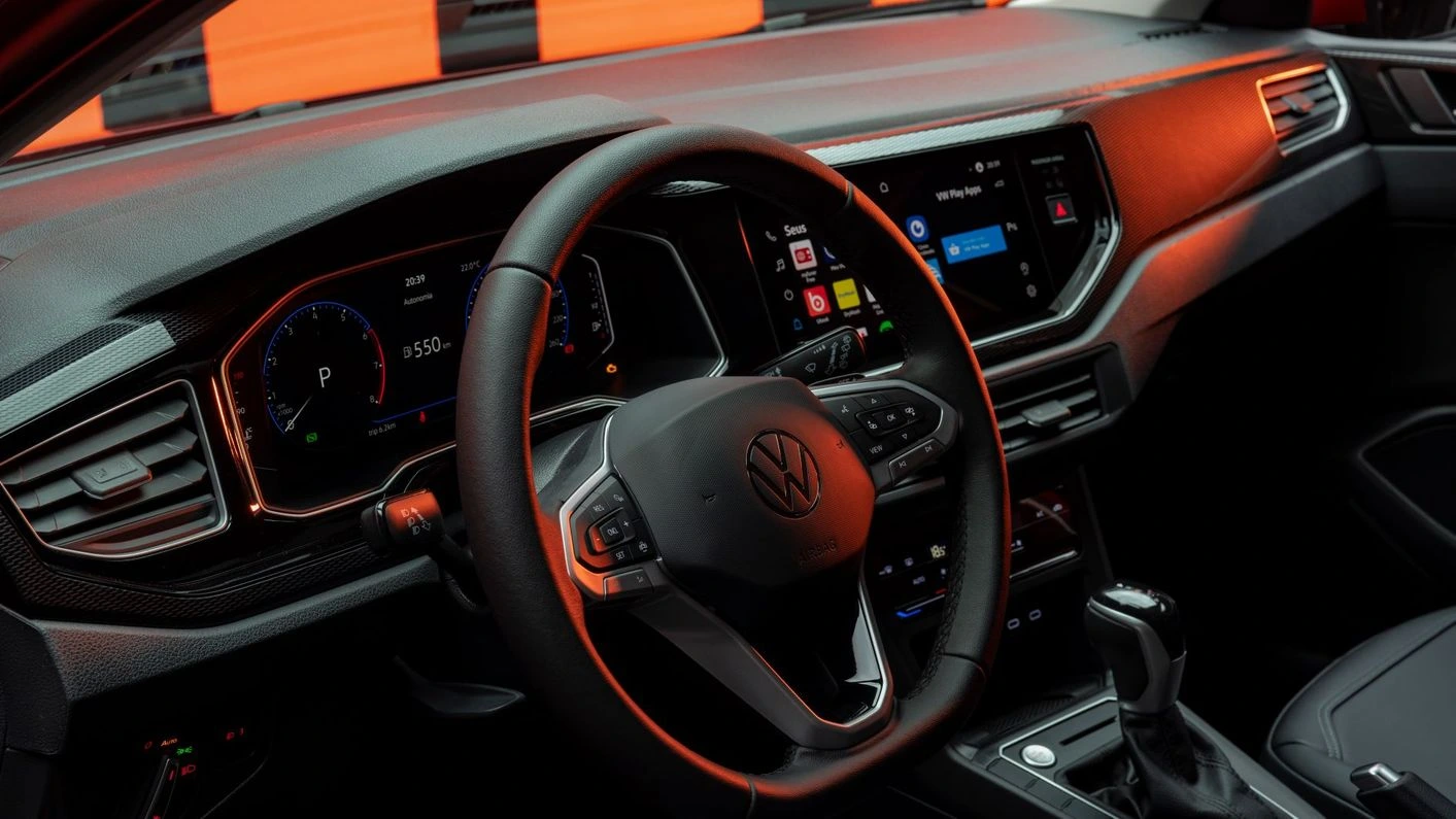Volkswagen Polo Sense ou Highline?