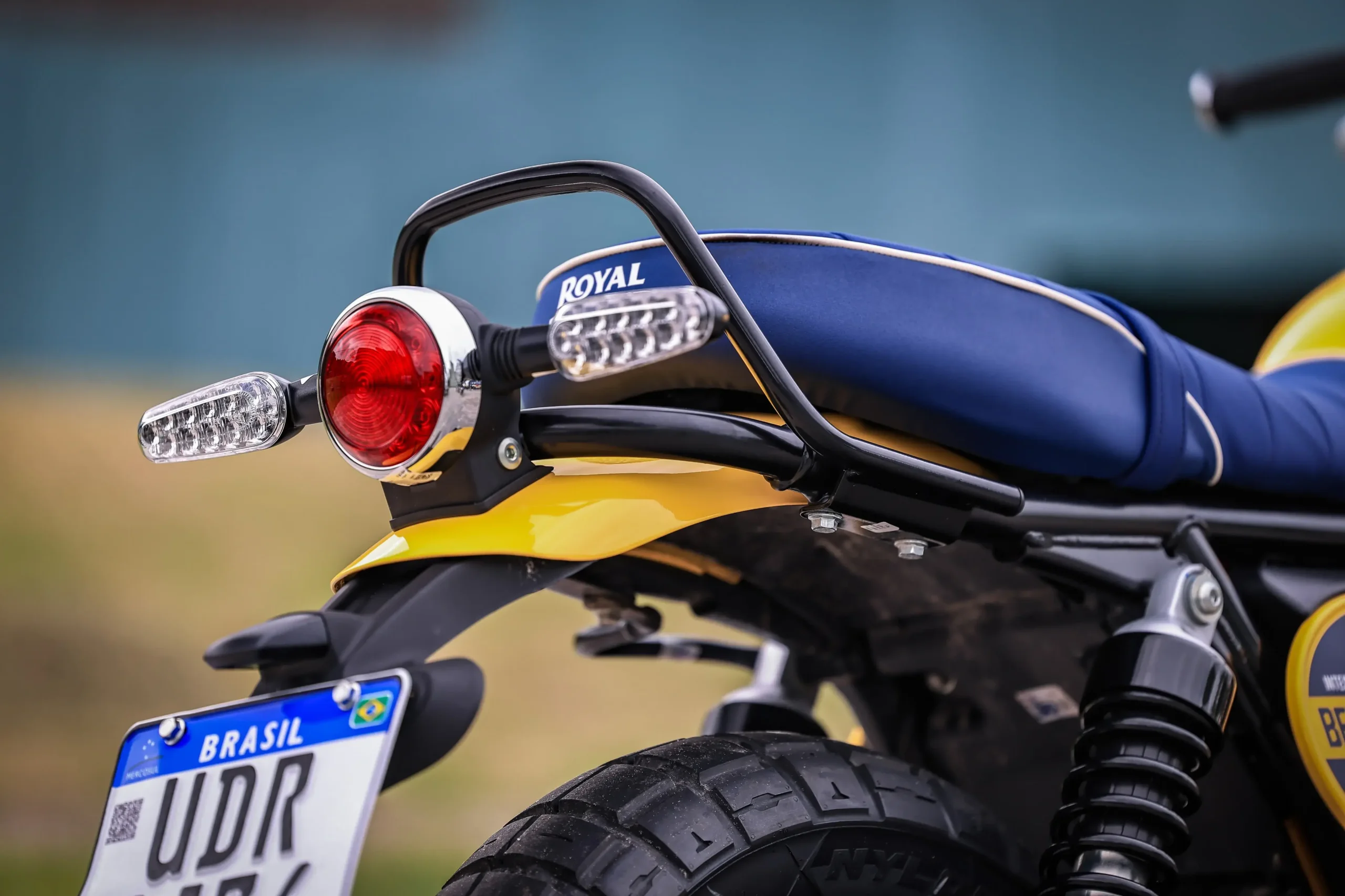 Royal Enfield Bear 650 Detalhes (14)