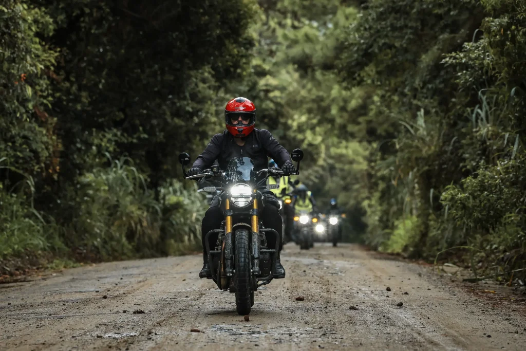 Royal Enfield Bear 650 Test Ride (15)