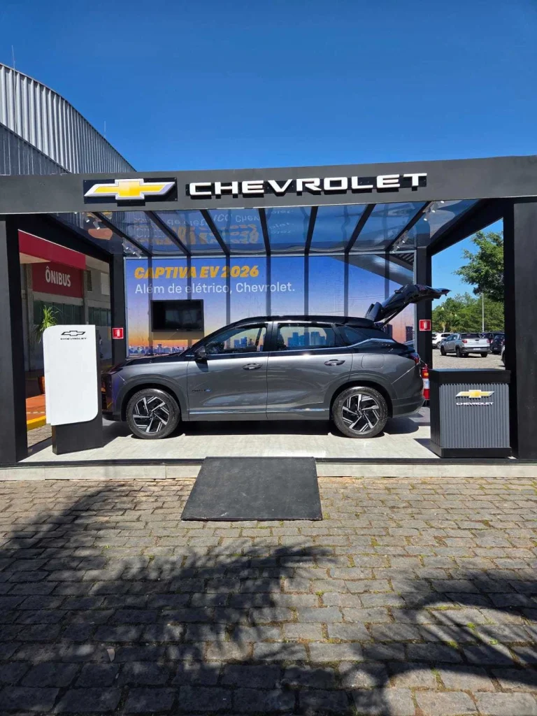 Chevrolet dá recarga gratuita para carro elétrico de qualquer marca