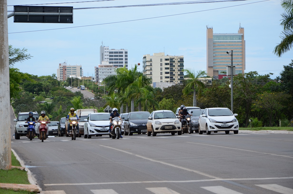 Trânsito em Palmas, capital do Tocantins; Estado tem datas unificadas de vencimento para todas as placas | Crédito: Félix Carneiro - Governo Do Tocantins