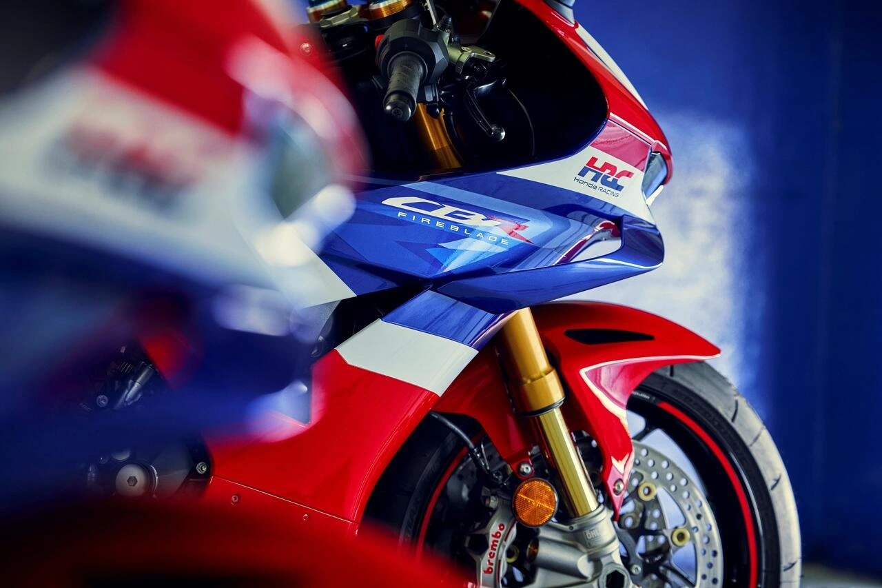Honda Cbr 1000 Rr R Sp Fireblade 2026 (6)