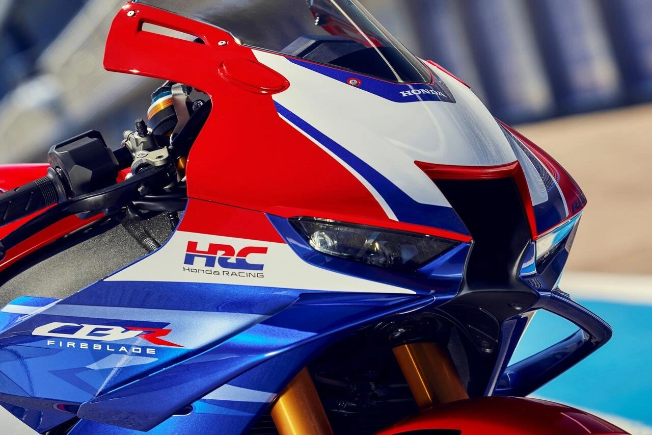 Honda Cbr 1000 Rr R Sp Fireblade 2026 (8)