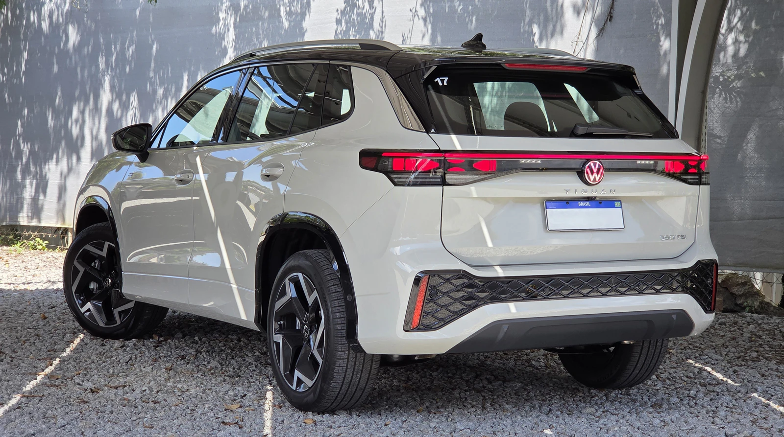 Volkswagen Tiguan R-Line 2026 (16)