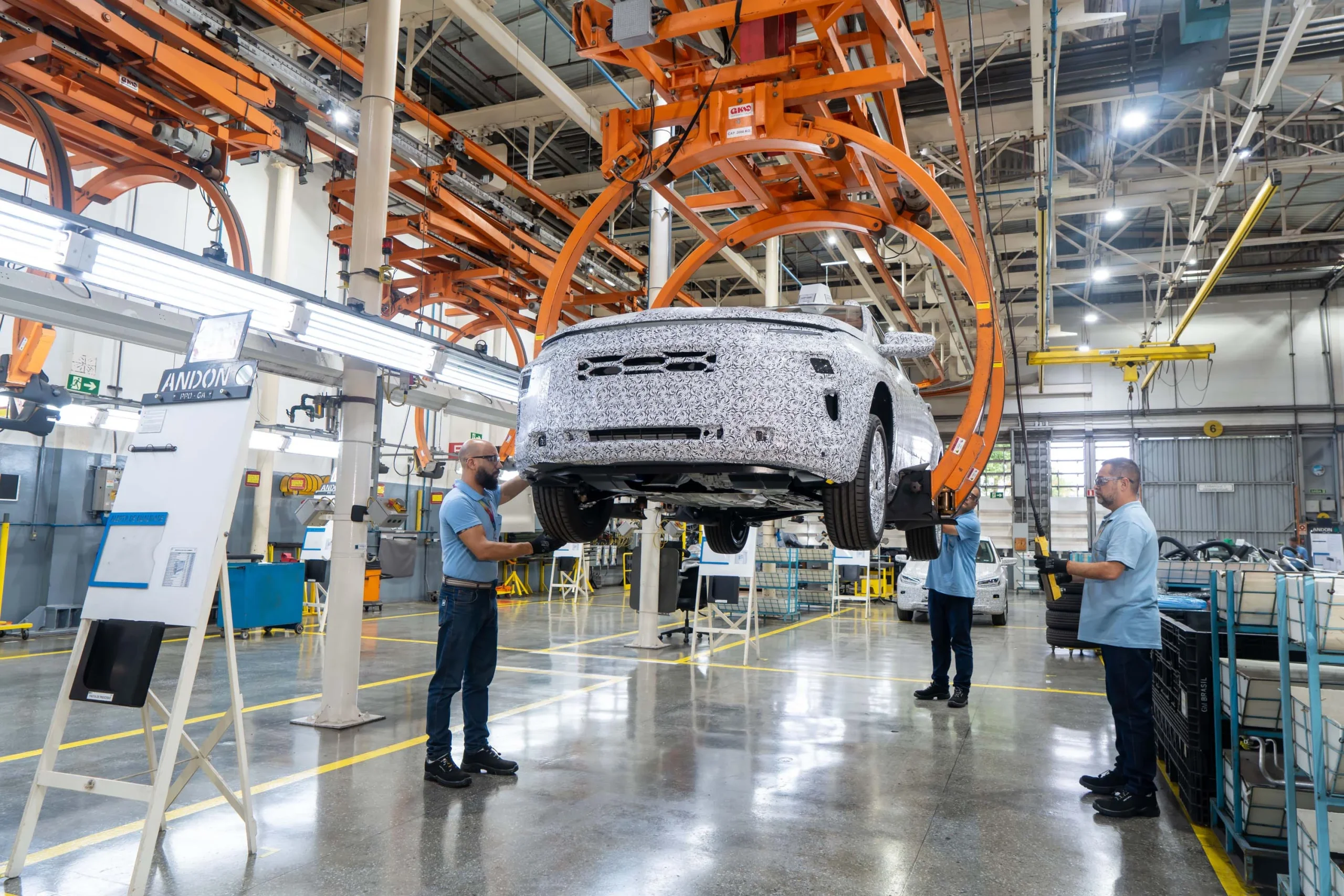 Chevrolet Sonic 2026 chegará ao mercado ainda no 1° semestre do ano