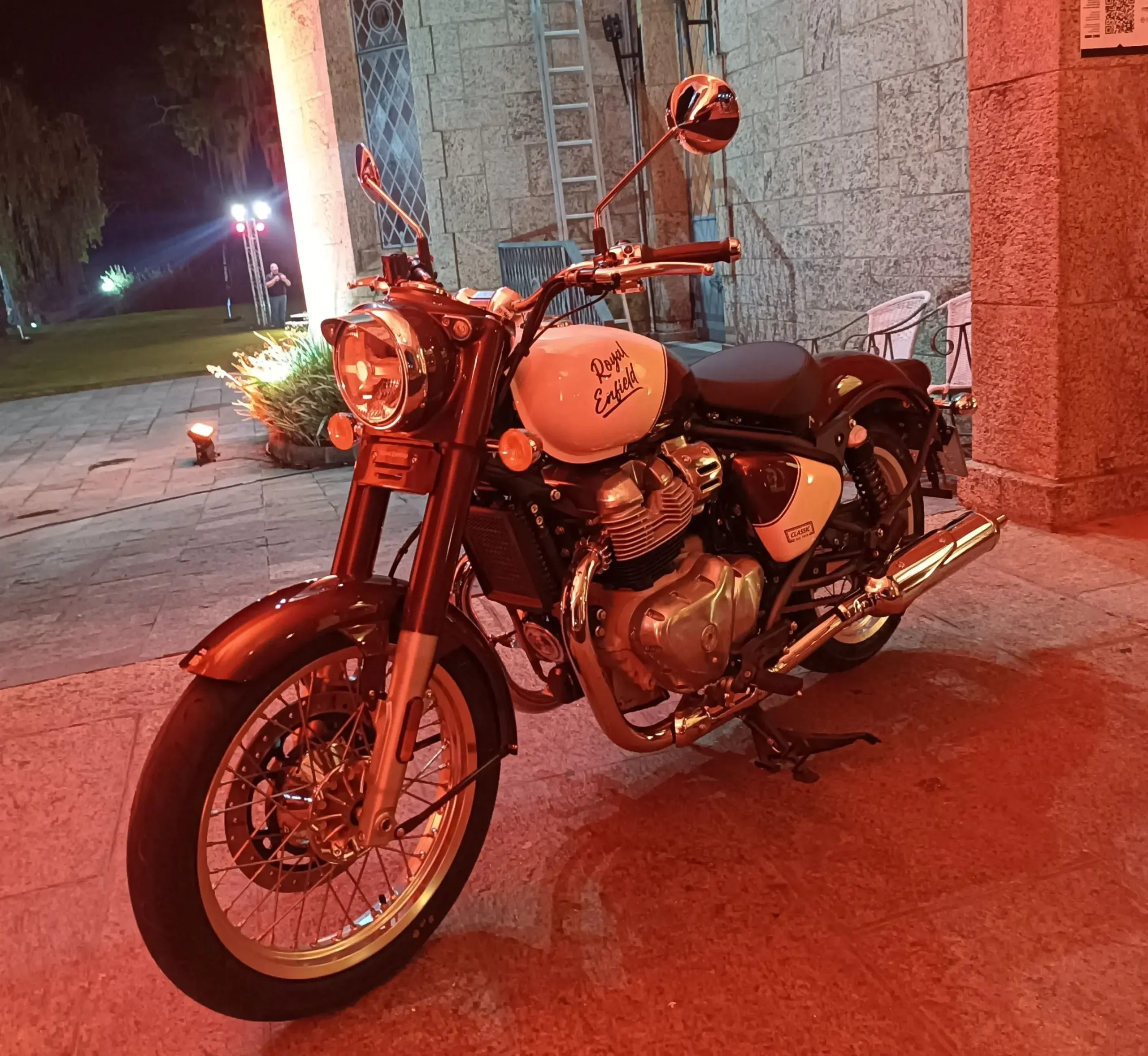 Royal Enfield Classic 650 Roberto Dutra (5)