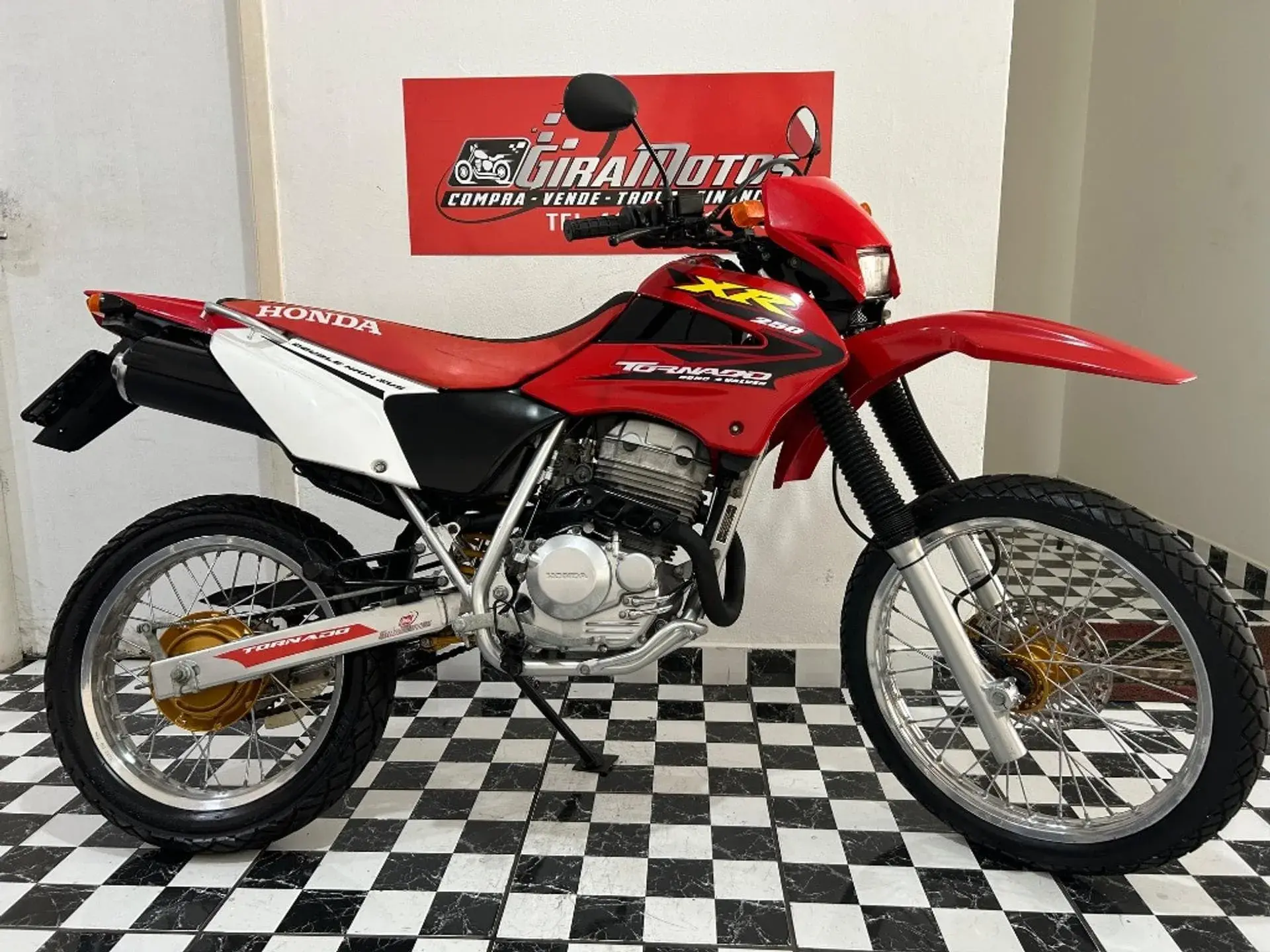 Honda Xr 250 Tornado