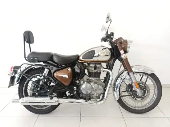 Royal Enfield Classic 350 Ate 50 Mil