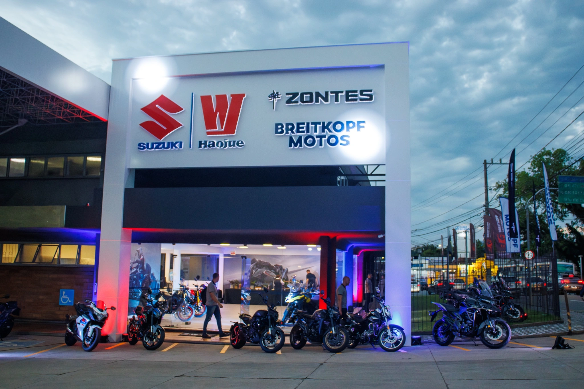 Concessionária Suzuki Santa Cataraina 1