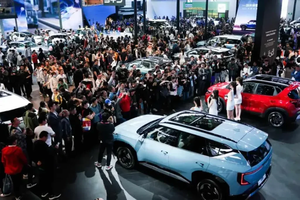 Salão de Pequim 2026 (Auto China) é o maior Salão do mundo.