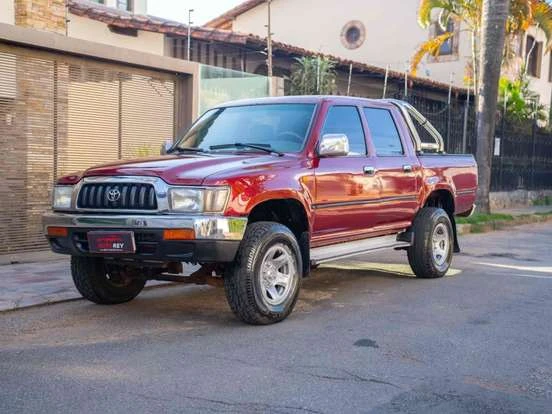 Toyota Hilux Ate 60 Mil