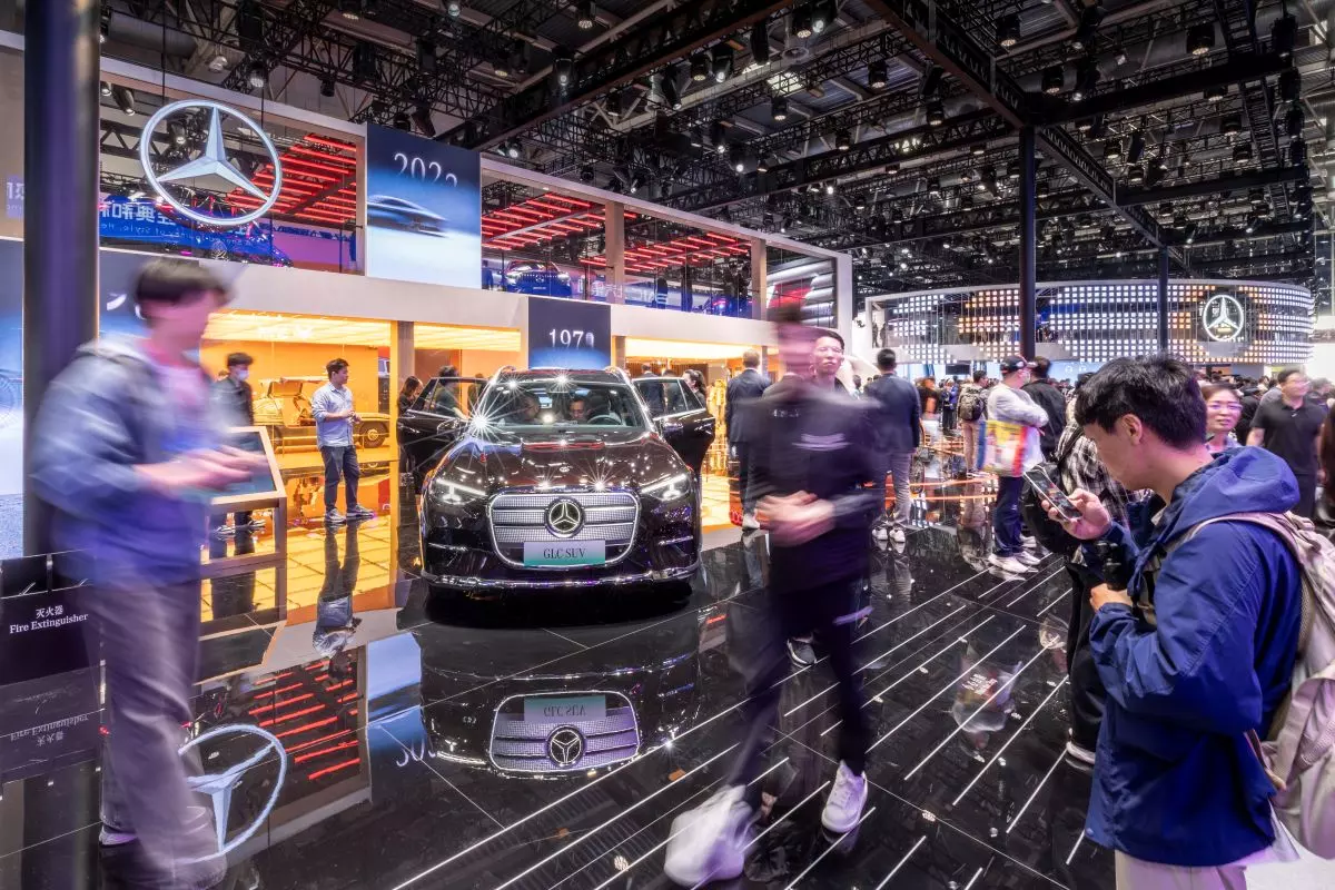 Mercedes-Benz GLC L elétrico estreia na China