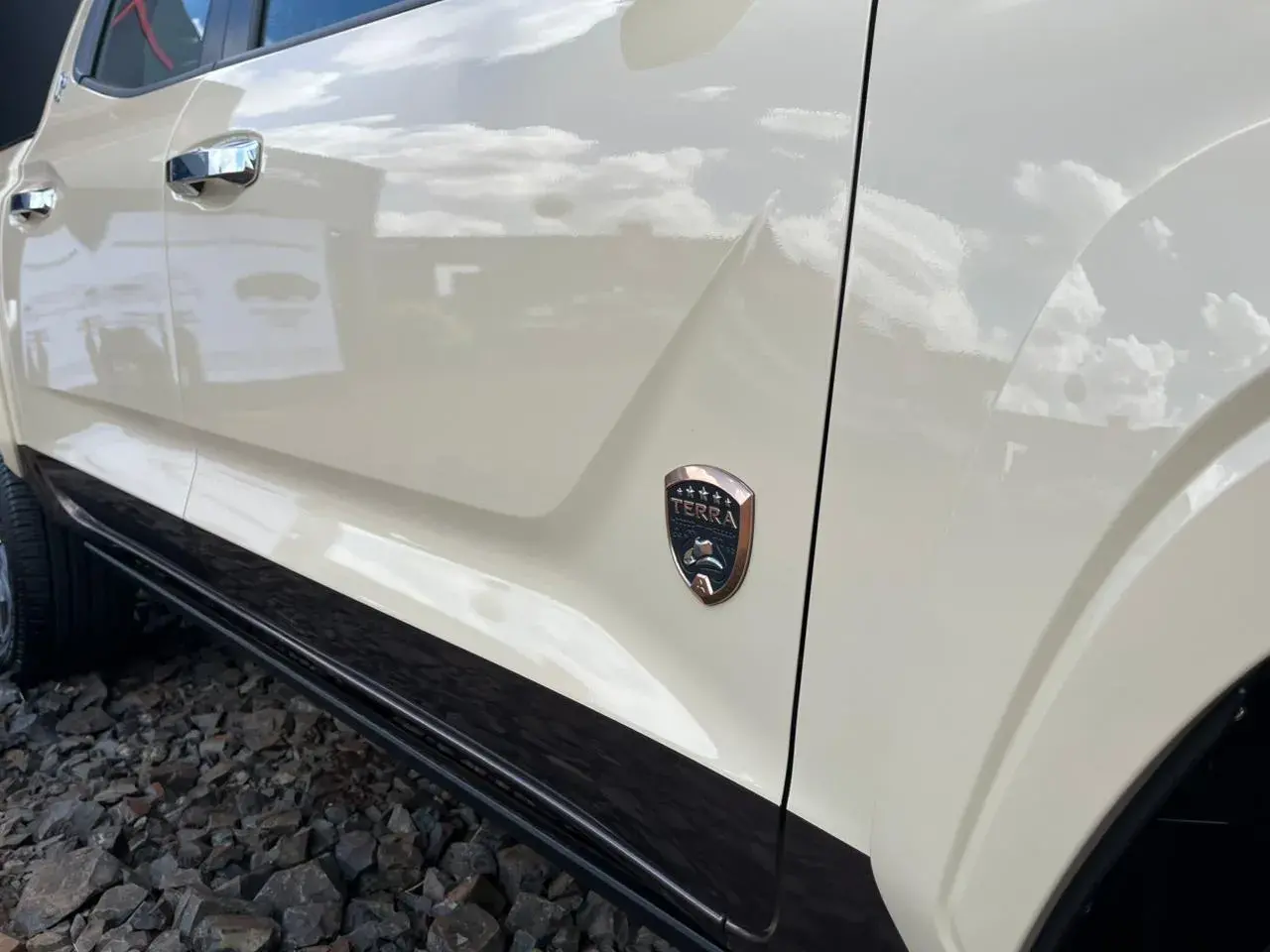 Mitsubishi Triton Terra 2026