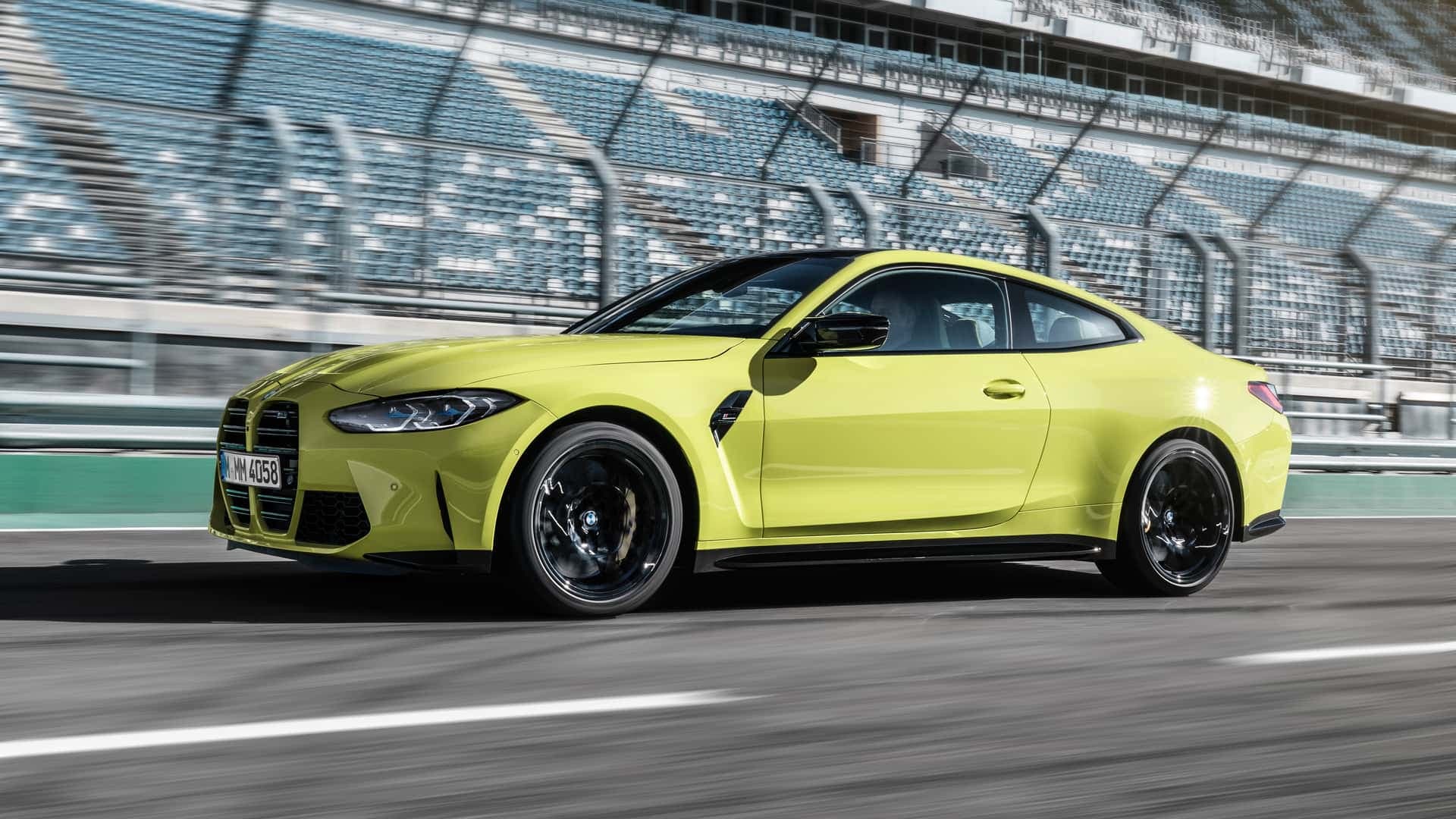 BMW M4 Competition chega ao Brasil em breve
