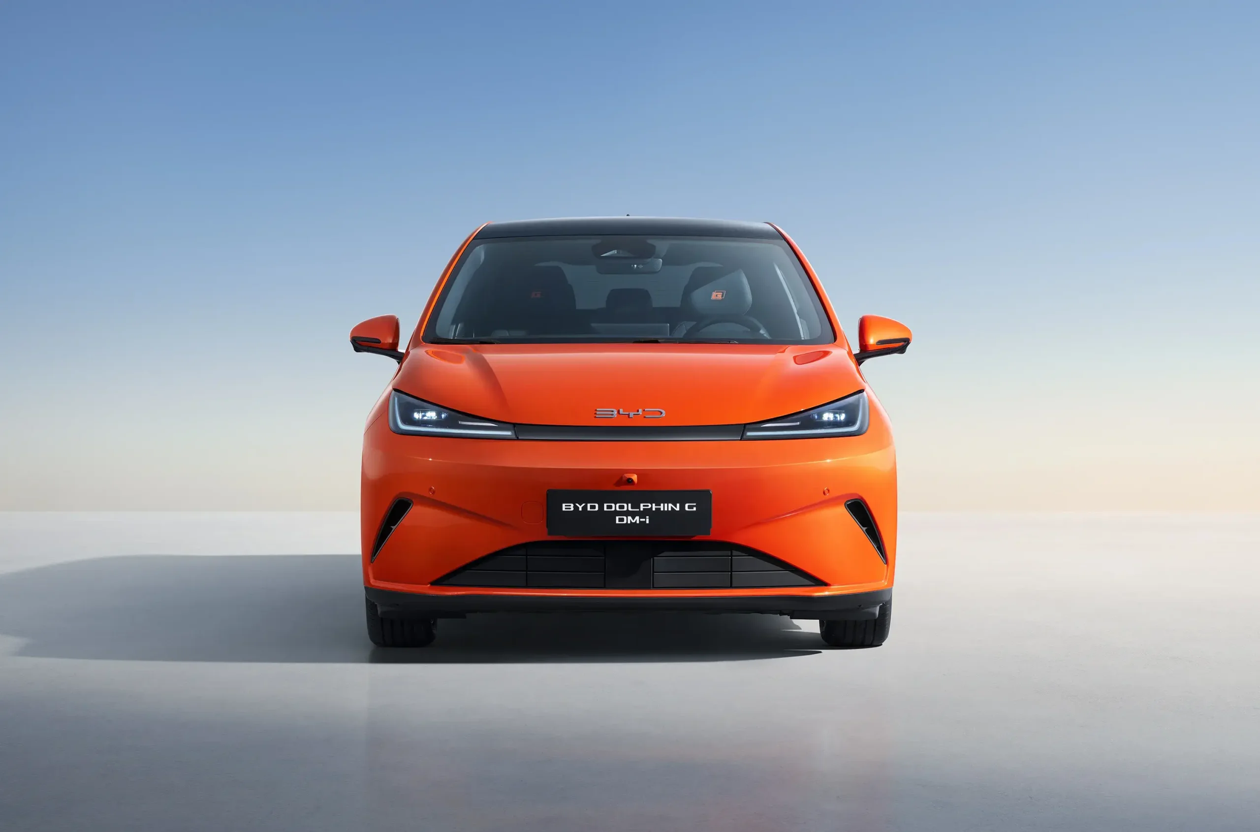 BYD Dolphin híbrido é revelado na Europa