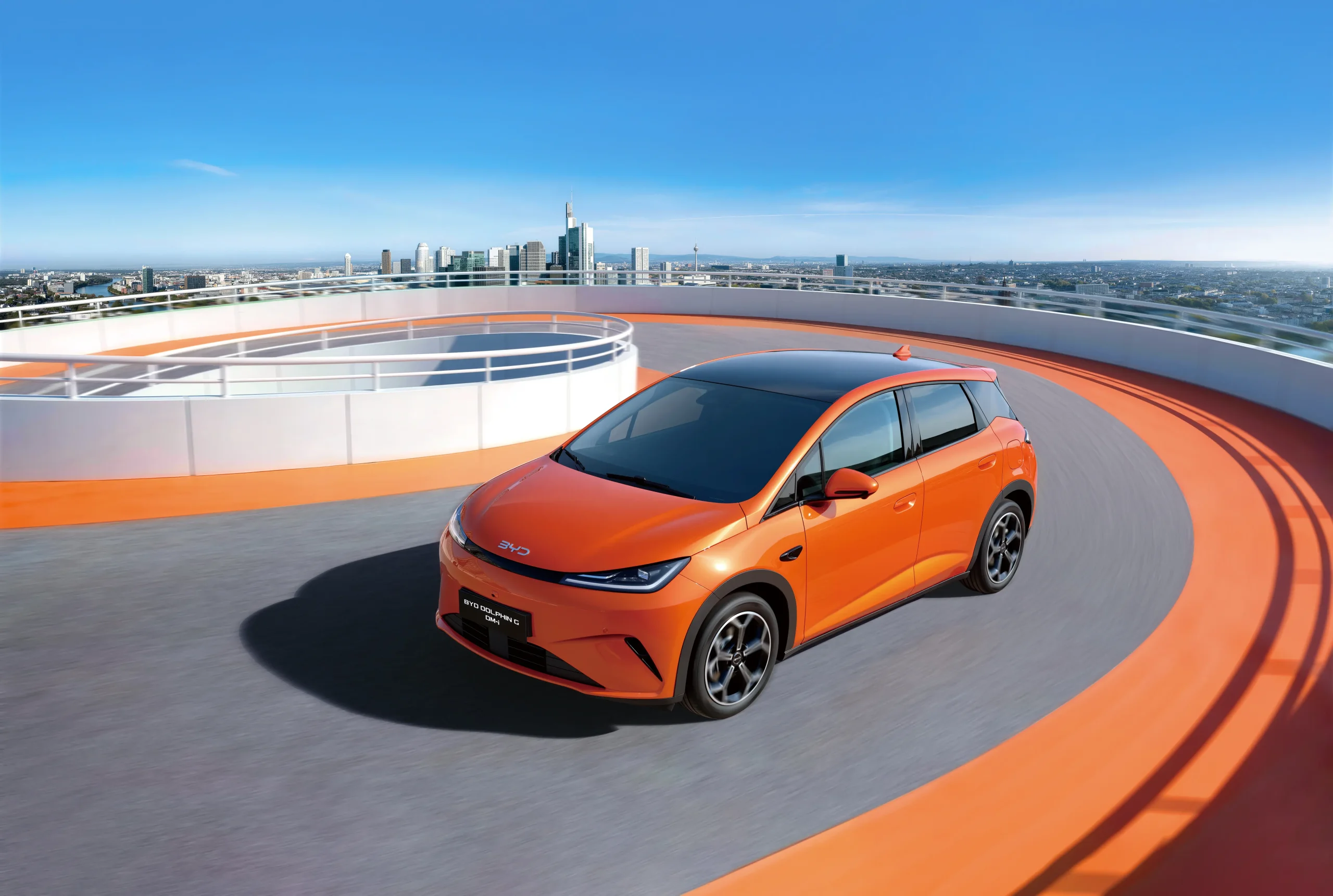 BYD Dolphin híbrido é revelado na Europa