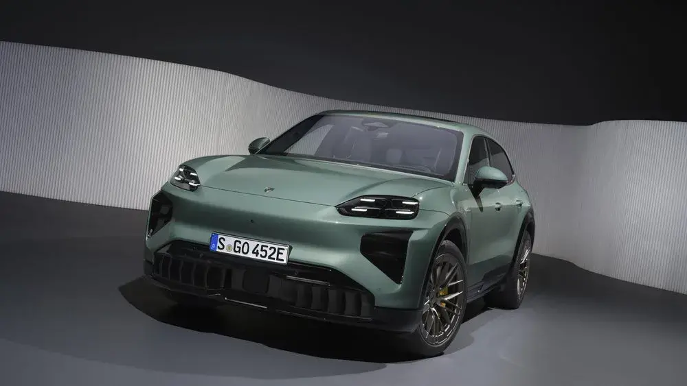 Porsche Cayenne Electric