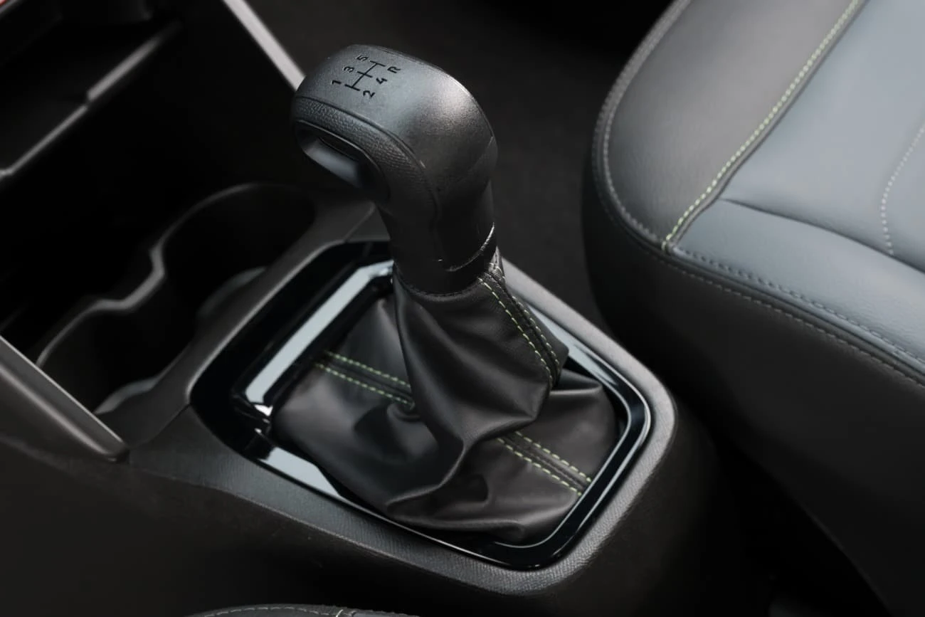 Citroen C3 Xtr 2025 Cinza Interior Cambio