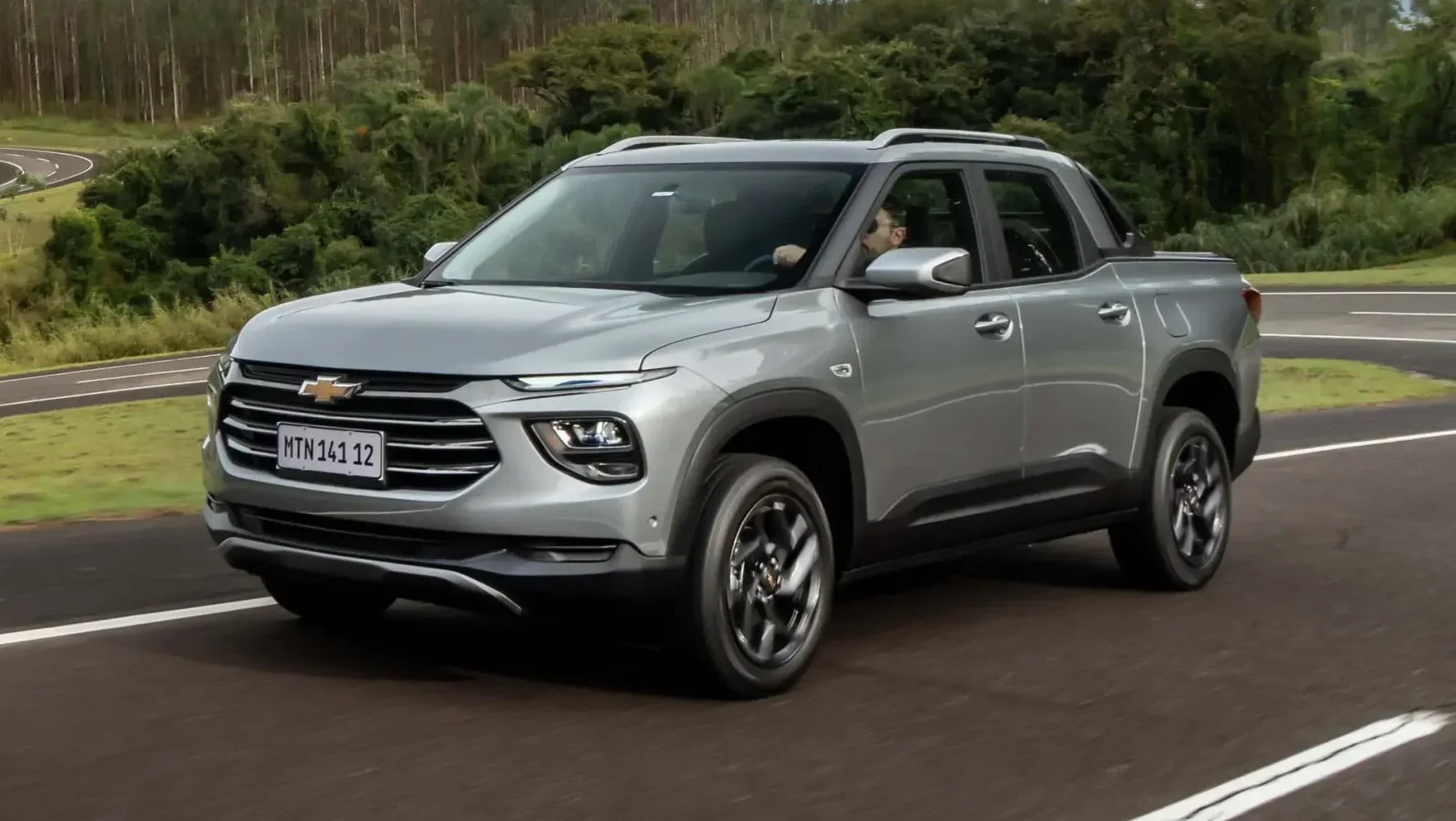 2027 Chevrolet Montana Premier 05