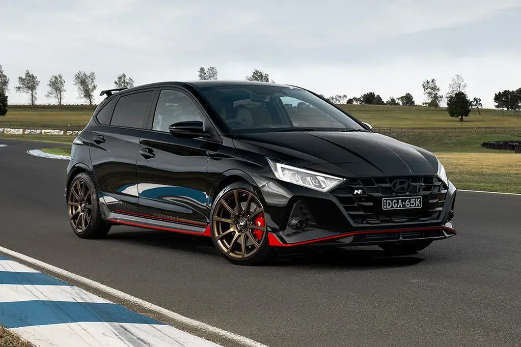 I20 N Shadow Edition 01