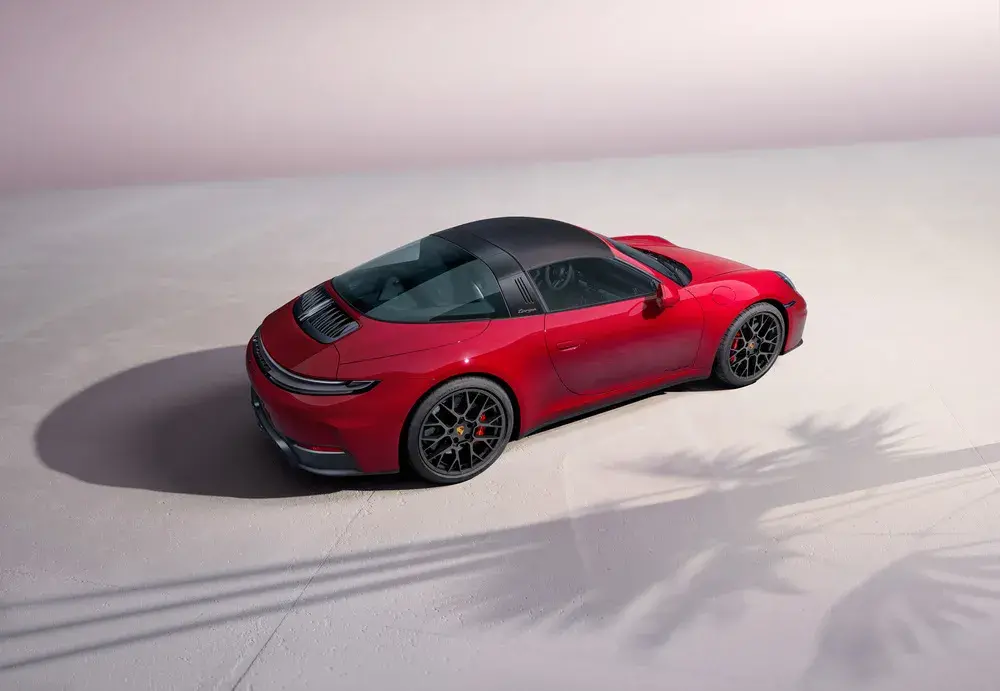 Porsche 911 Targa GTS entra em regime de pré-venda no Brasil