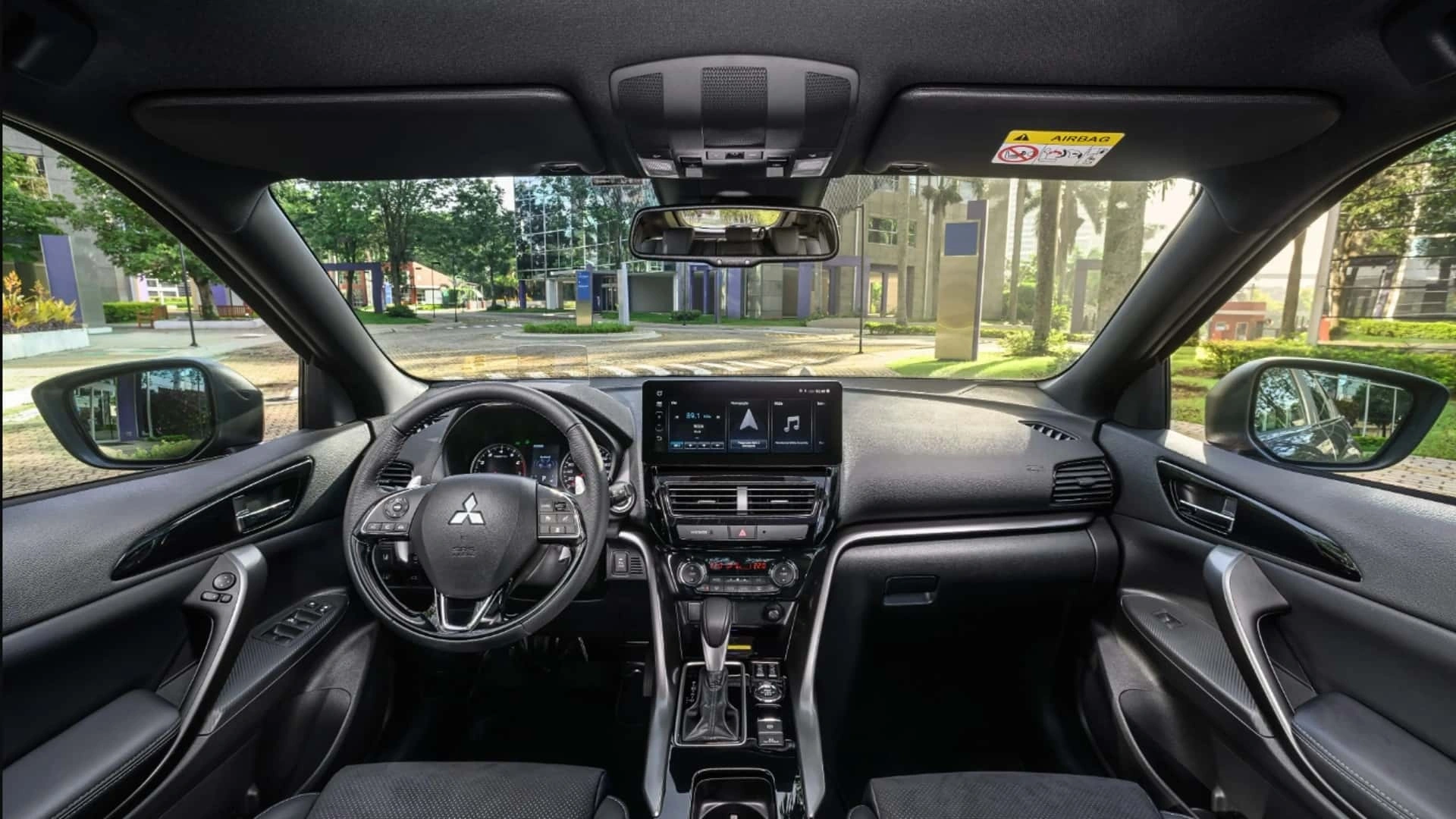 Mitsubishi Eclispe Cross Black (3)