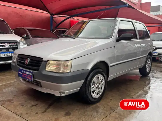 Fiat Uno Carro Usado Tanque De Guerra