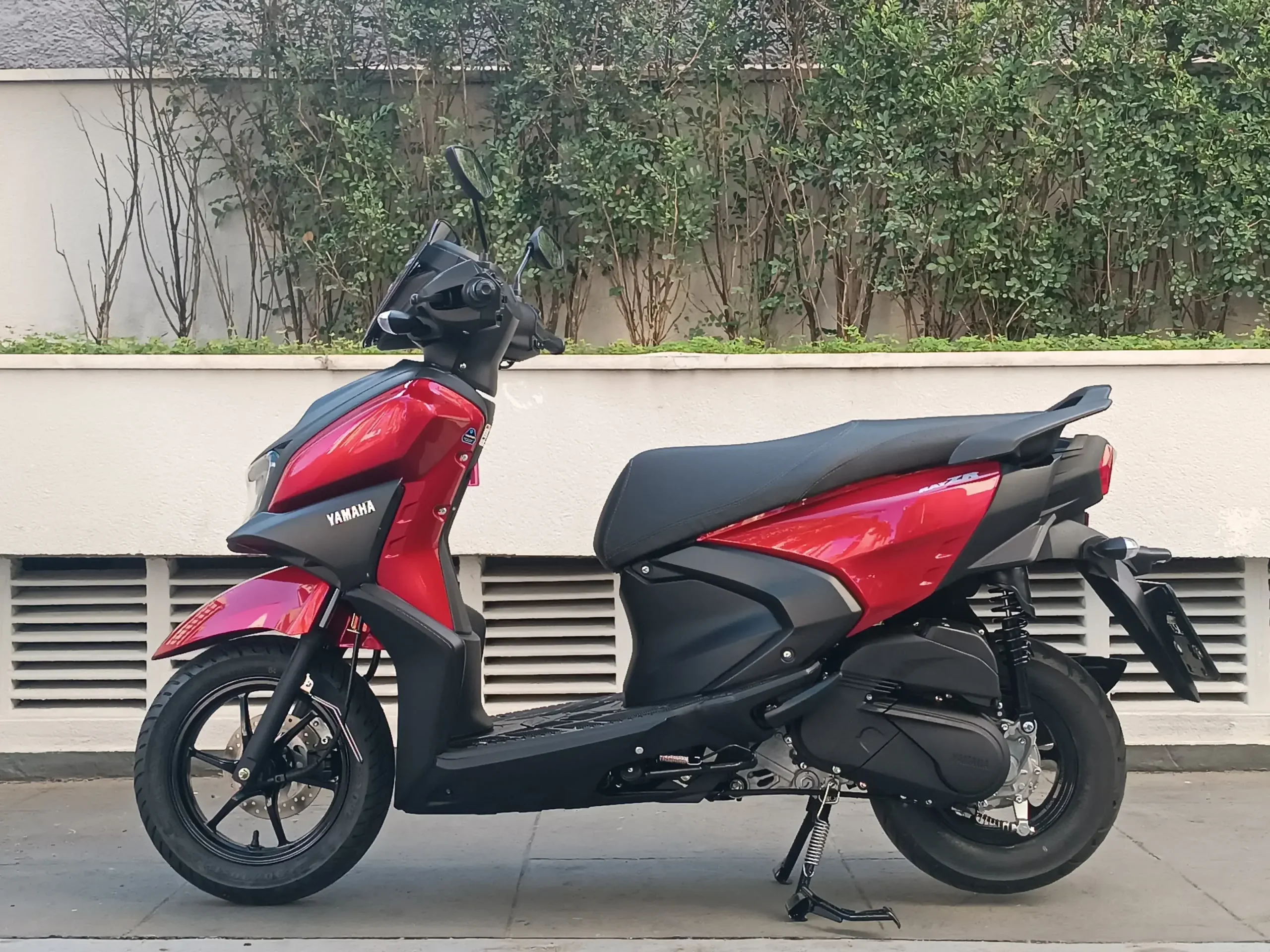 Yamaha Zr (6)