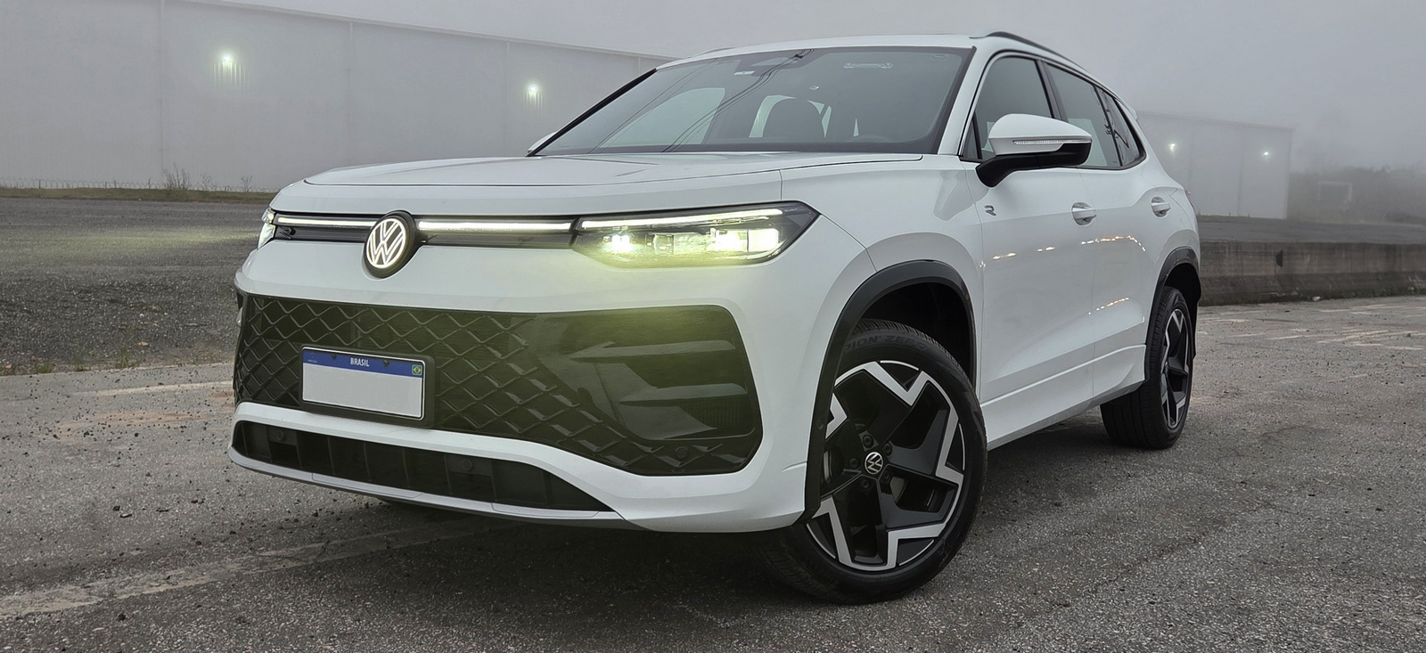 Volkswagen Tiguan R Line (3)