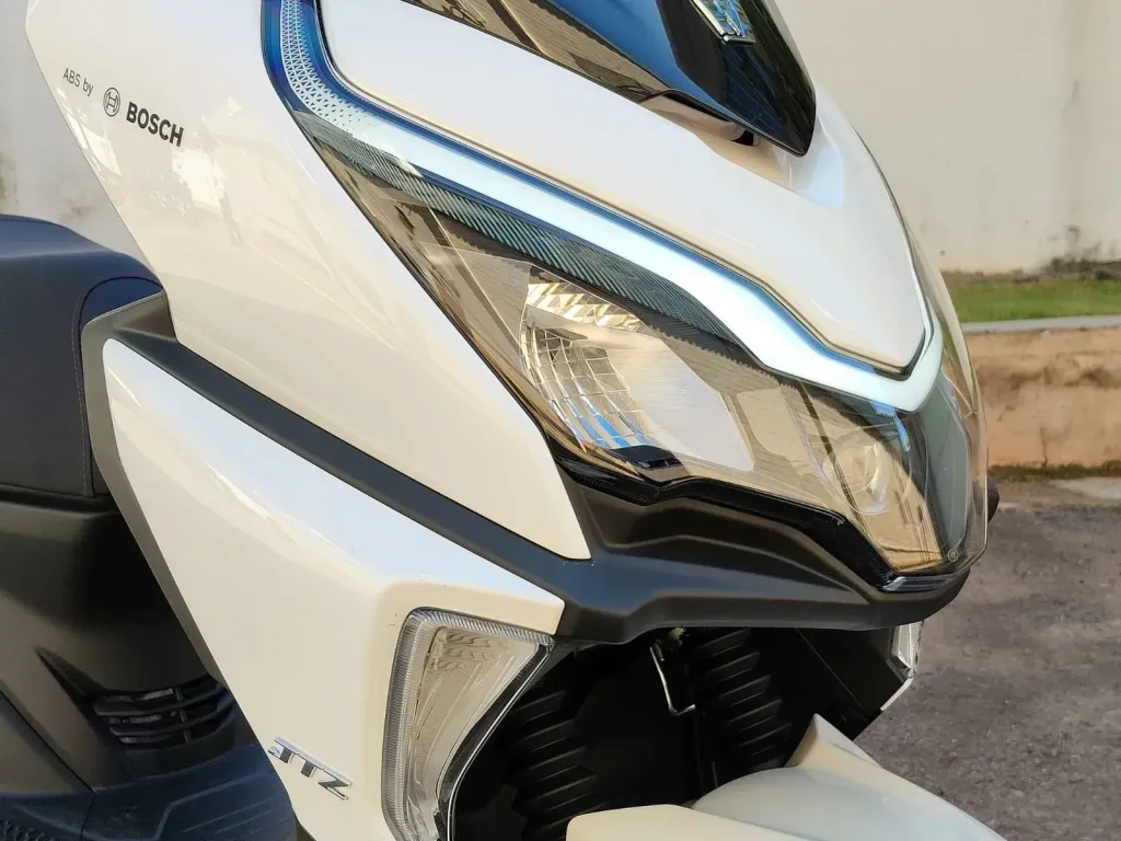 Suzuki Haojue Burgman Adx 125 (8)