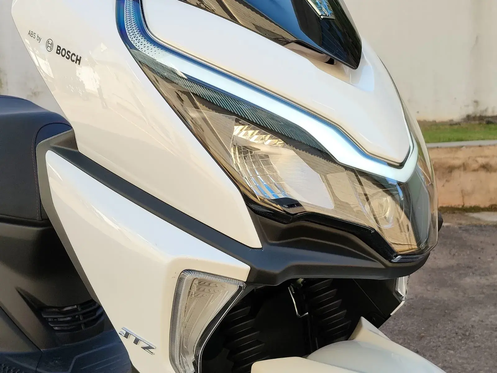 Suzuki Haojue Burgman Adx 125 (8)