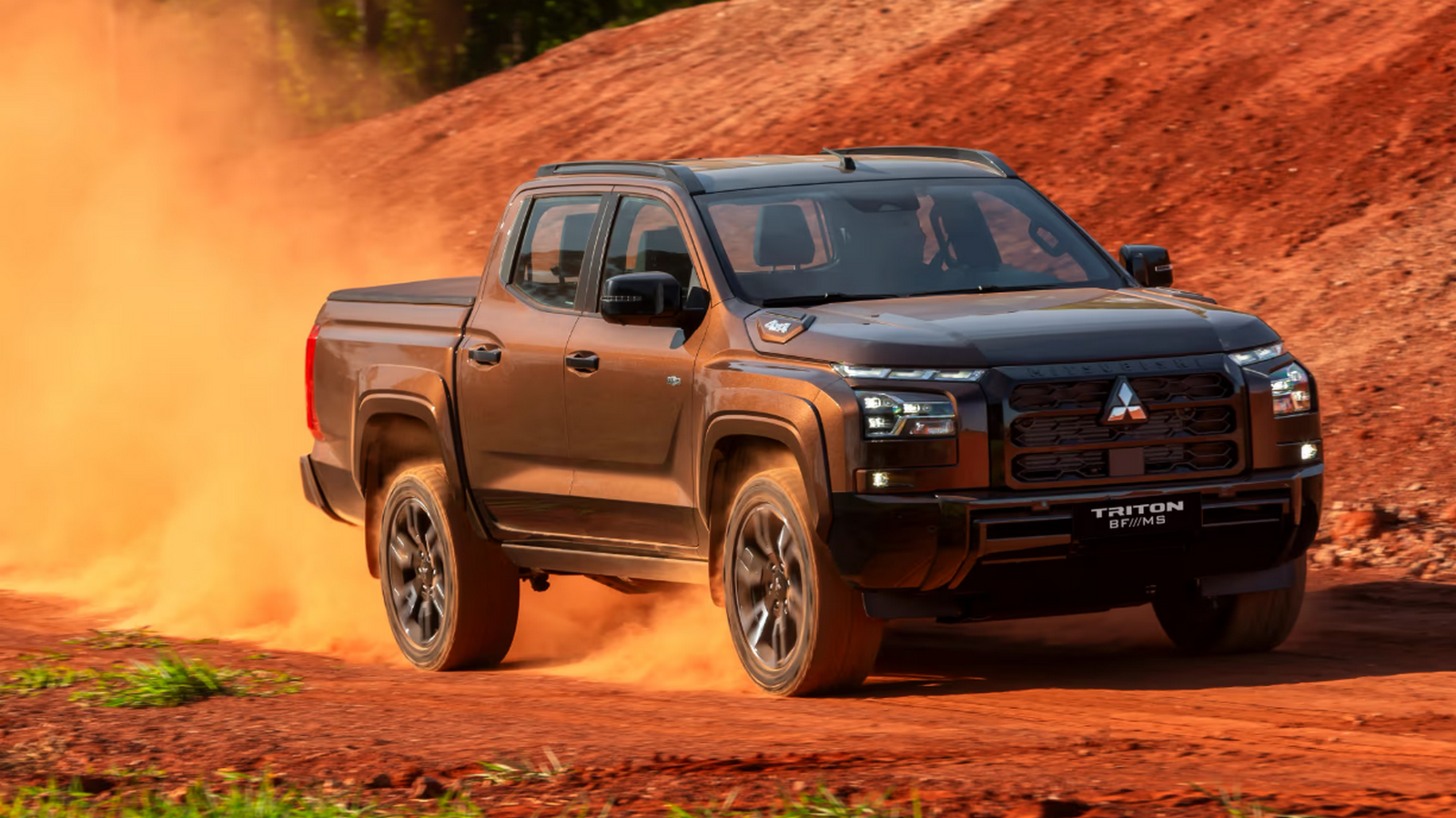 Mitsubishi Triton Bfms (1)